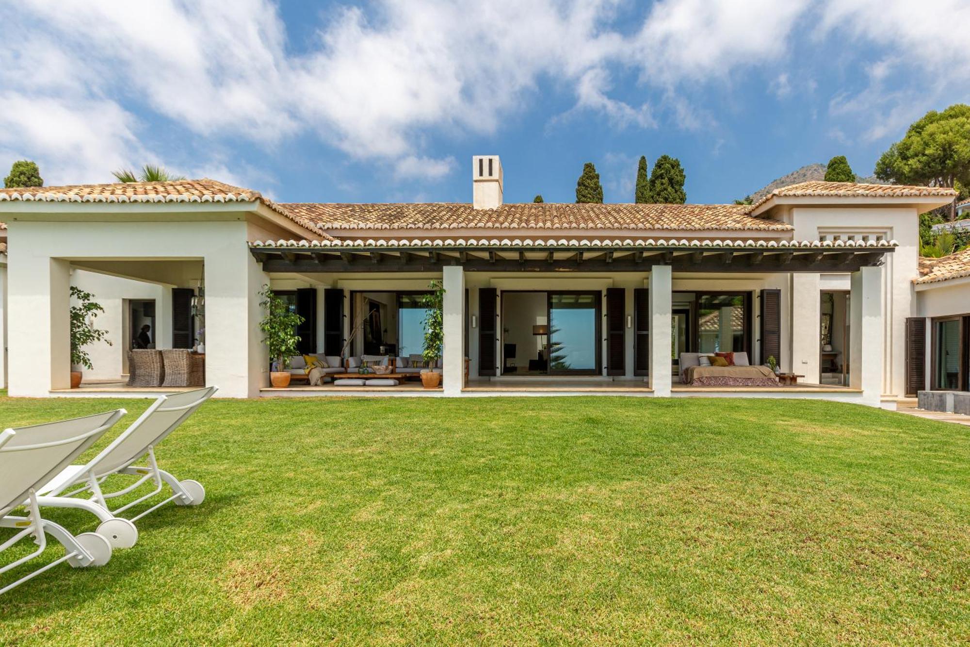 Lxr Villa With Breathtaking Views To The Mediterranean 4 Hab former Sunan airport Exterior photo